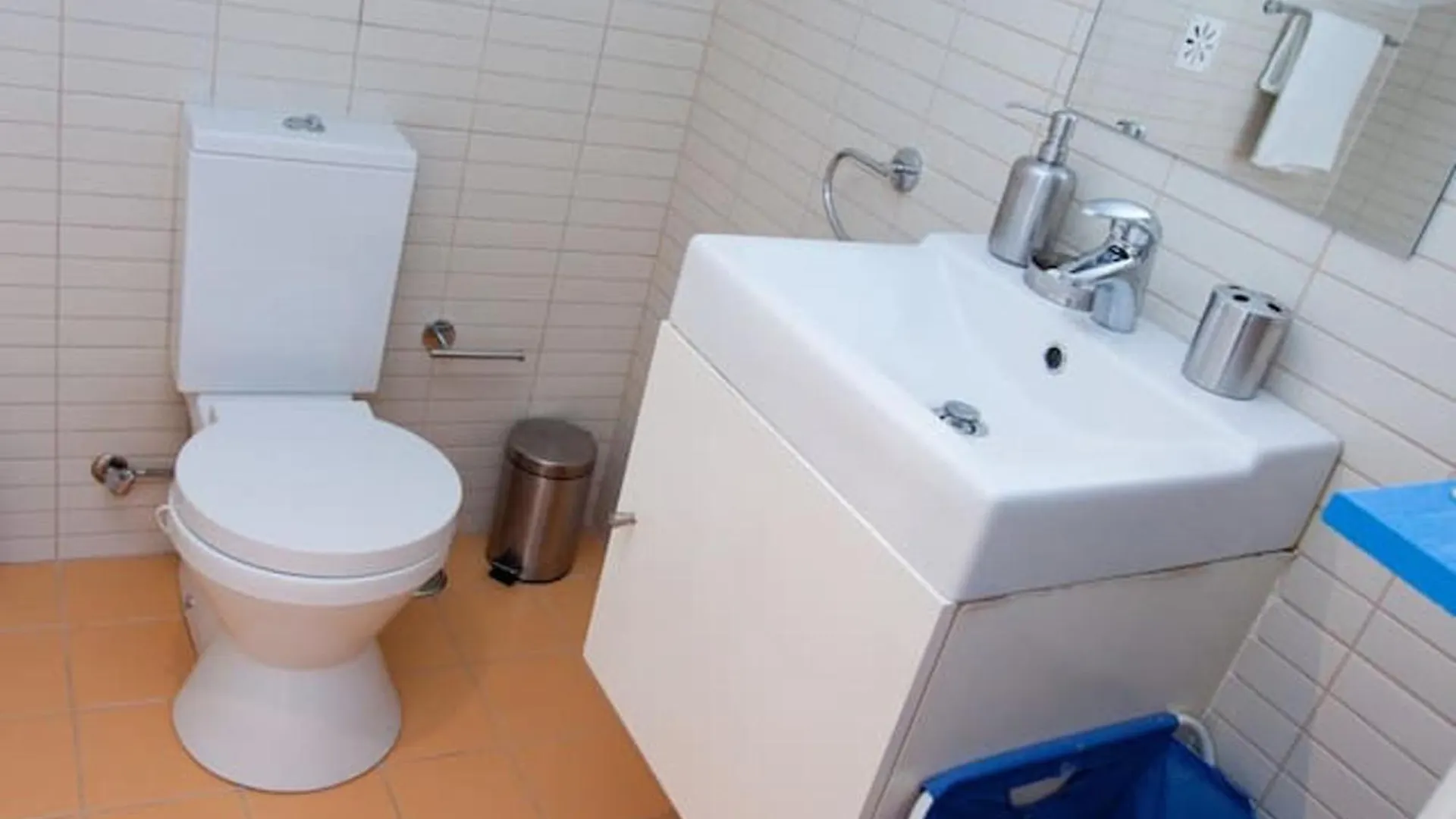 Bright Apartment In Lisbon, 70 Sqm Near City Center Lisboa