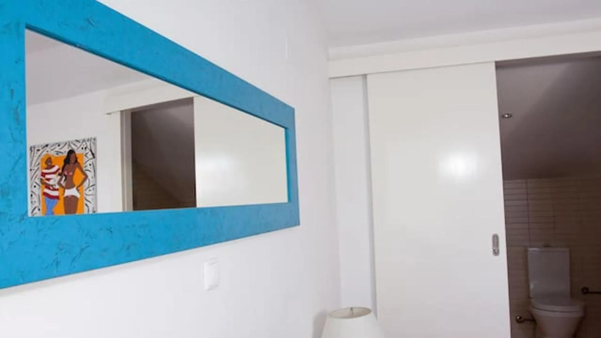 Bright Apartment In Lisbon, 70 Sqm Near City Center  Lisboa